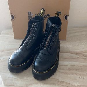Brand new Dr Martens Sinclair